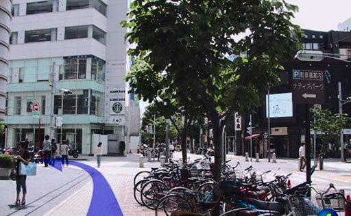 交差点の横断歩道